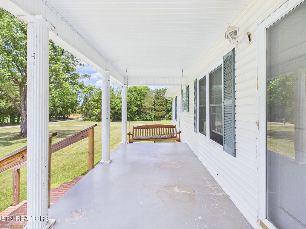 Photo of 2032 Niles Ferry Rd, Madisonville, TN 37354 (MLS # 1339098)