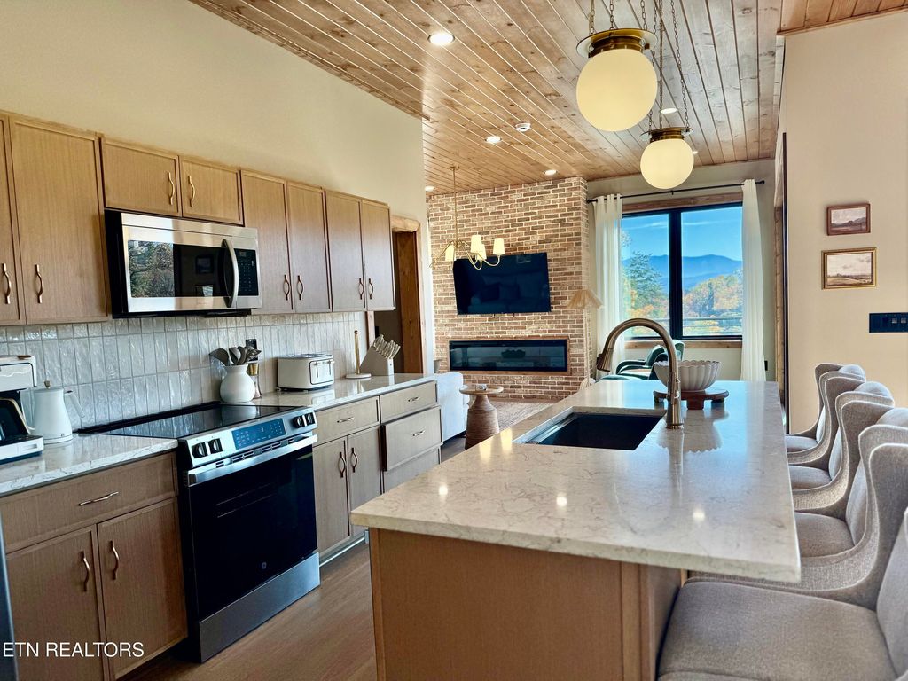 Photo of 1540 Bear Valley Rd Rd, Sevierville, TN 37876 (MLS # 1320094)