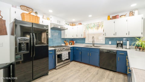 Tiny photo for 542 Laurel Rd, Crossville, TN 38555 (MLS # 1360405)