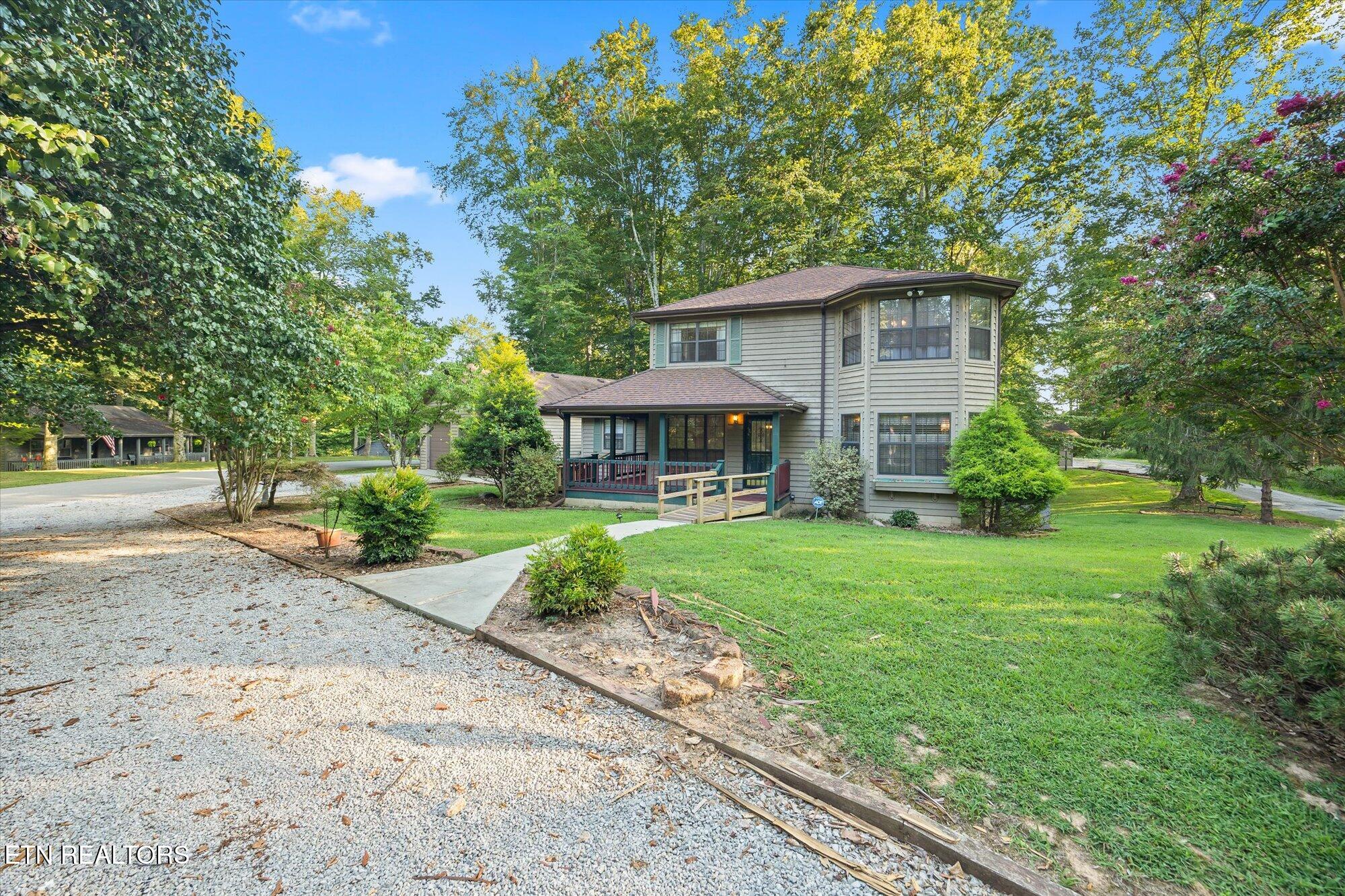 1111 Cherokee Rd