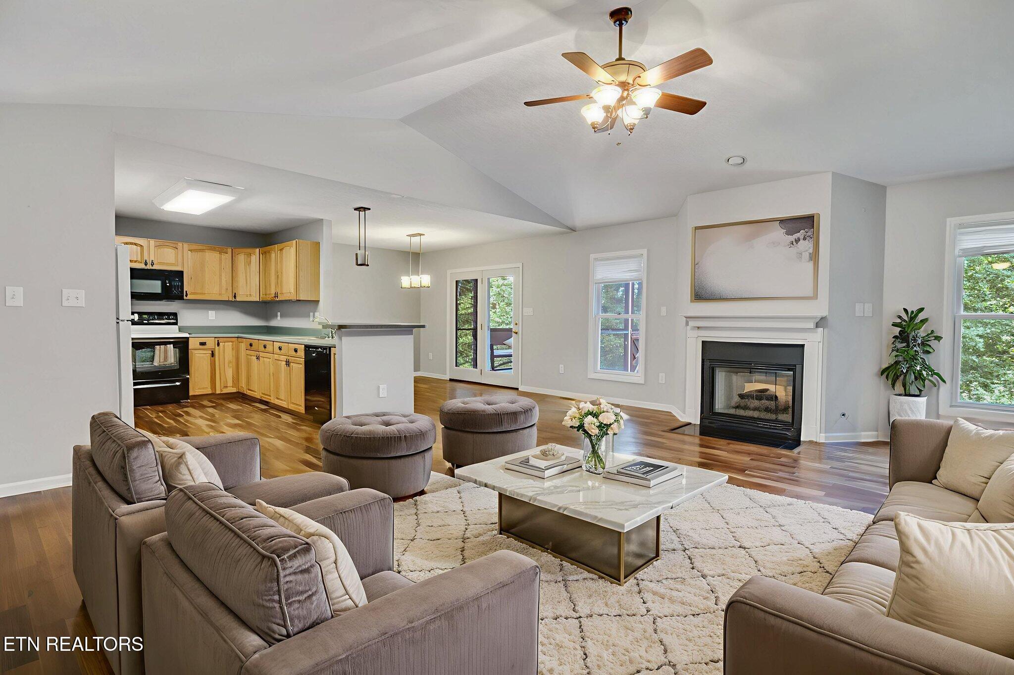 127 Lakeview Drive