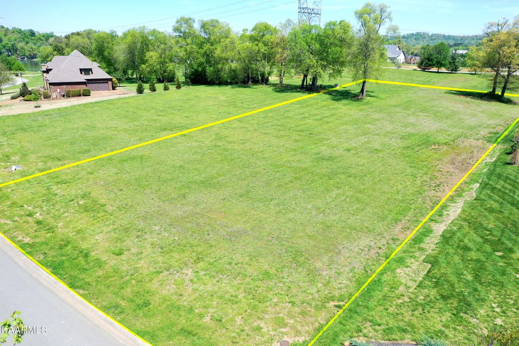 Photo of 3630 Edgewater Way, Louisville, TN 37777 (MLS # 1223888)