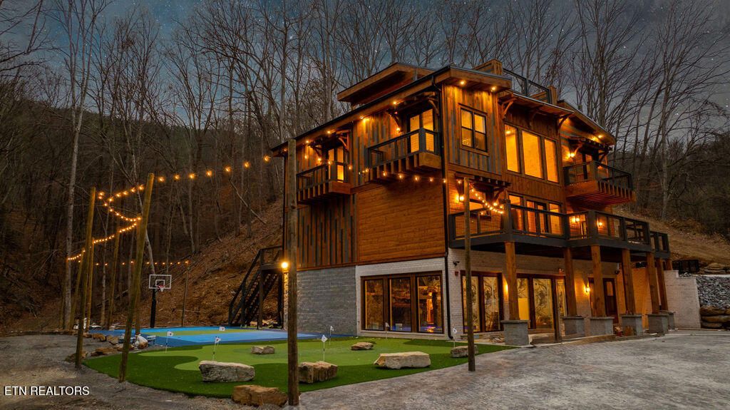 Photo of 1880 Allen Way, Sevierville, TN 37862 (MLS # 1325528)