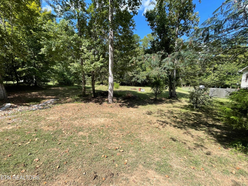 Photo of Lot 263 Pine Loop Drive, Madisonville, TN 37354 (MLS # 1355317)