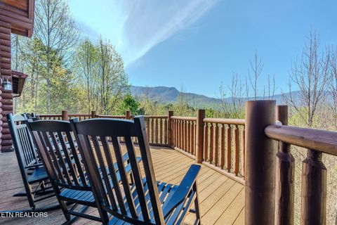 Tiny photo for 401 Pinnacle Vista Rd, Gatlinburg, TN 37738 (MLS # 1337261)