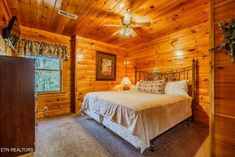 Tiny photo for 401 Pinnacle Vista Rd, Gatlinburg, TN 37738 (MLS # 1337261)