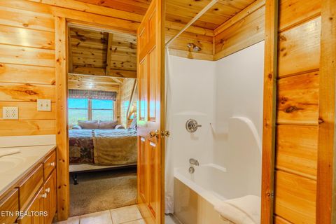 Tiny photo for 401 Pinnacle Vista Rd, Gatlinburg, TN 37738 (MLS # 1337261)