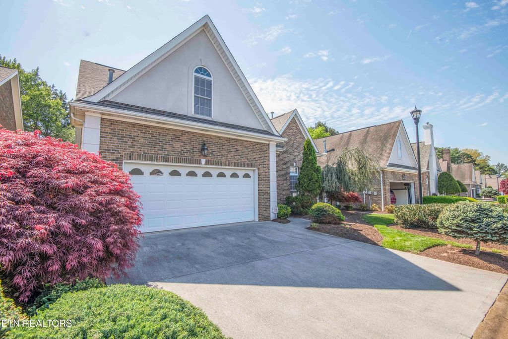 Photo of 5224 Tazewell Pointe Way, Knoxville, TN 37918 (MLS # 1336456)