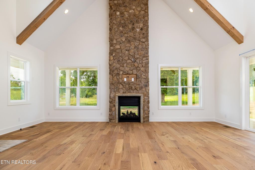 Photo of 818 Sophie Drive, Greenback, TN 37742 (MLS # 1269755)