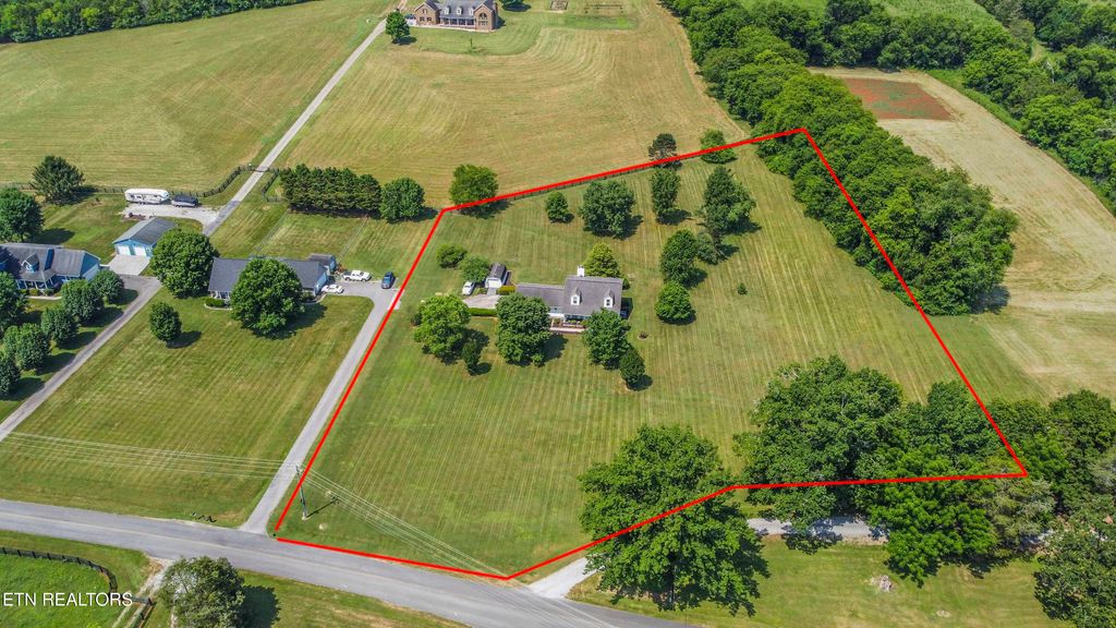 Photo of 1200 Big Bend Rd, Strawberry Plains, TN 37871 (MLS # 1307491)