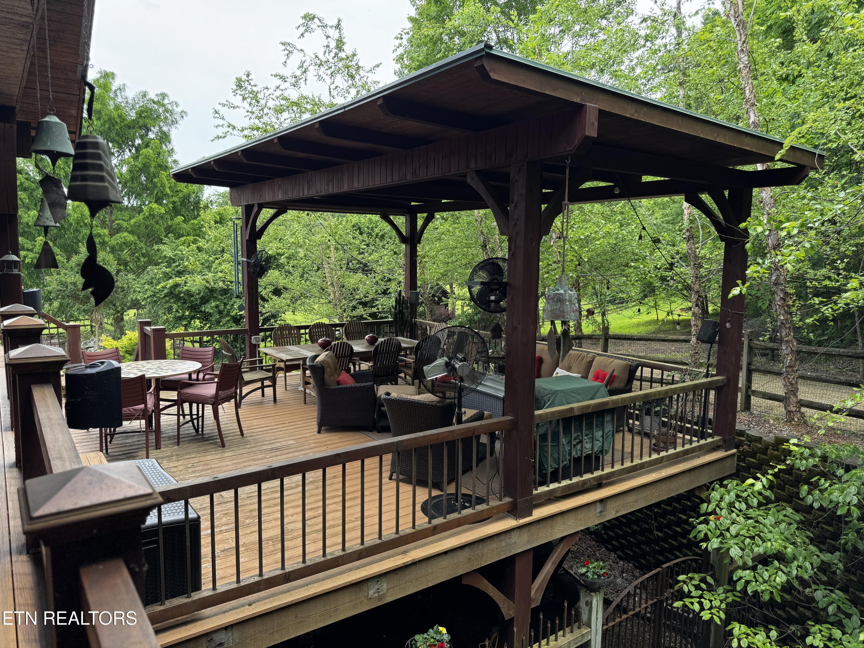 1309 Licklog Hollow Rd