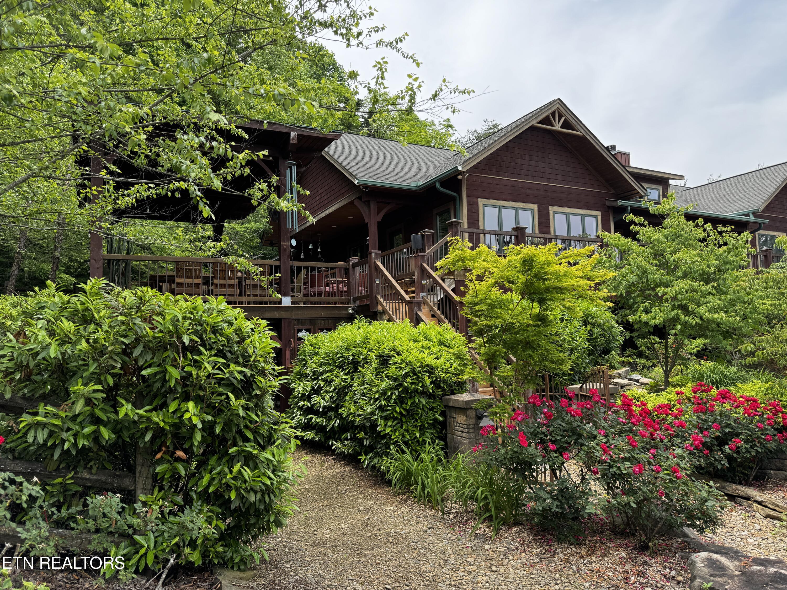1309 Licklog Hollow Rd