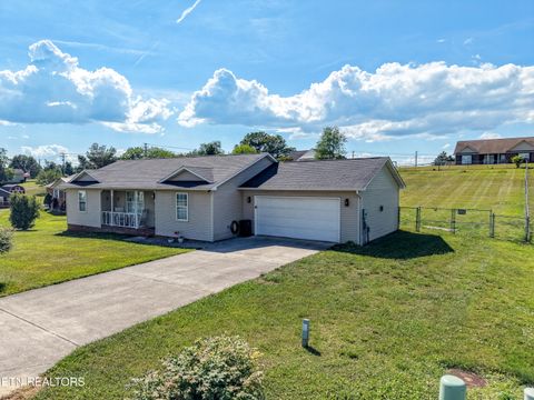 Photo of 219 Twin Ridges Drive, Maryville, TN 37804 (MLS # 1341769)