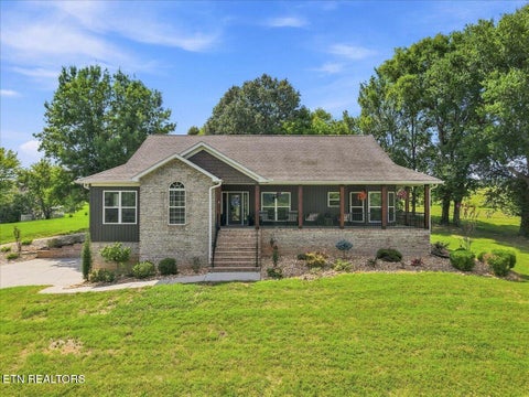 Photo of 1495 E Matlock Bend Rd, Loudon, TN 37774 (MLS # 1352392)