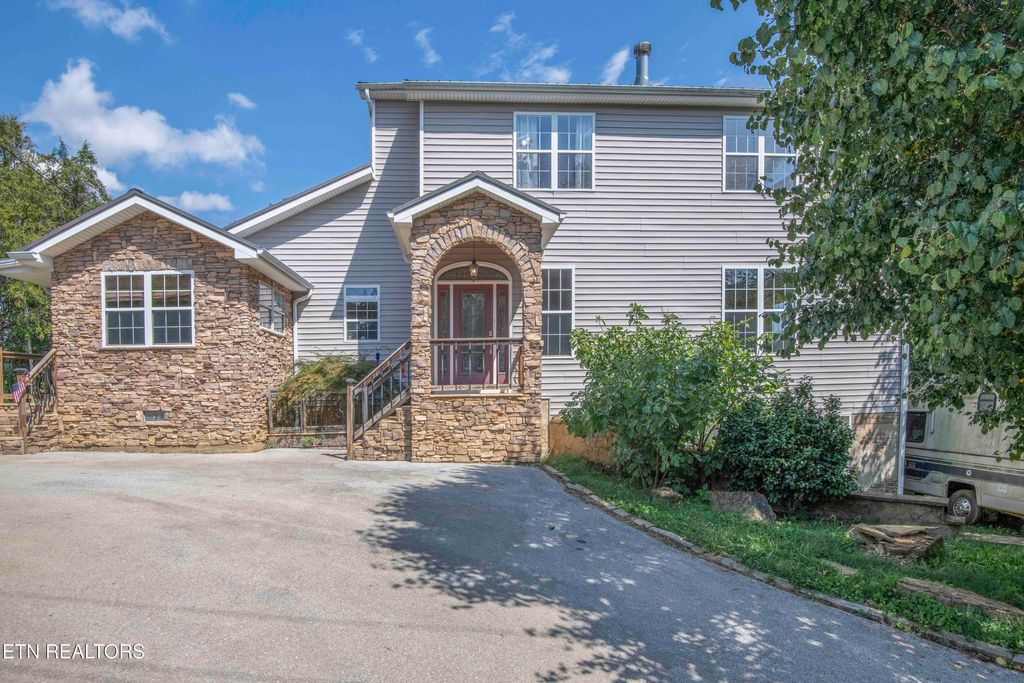 Photo of 1313 Dupont Rd, Seymour, TN 37865 (MLS # 1316765)