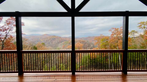 Tiny photo for 463 Sassafras Tr, Sevierville, TN 37876 (MLS # 1326087)