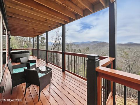 Tiny photo for 463 Sassafras Tr, Sevierville, TN 37876 (MLS # 1326087)