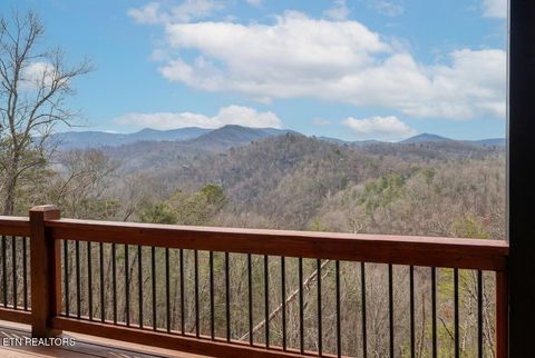 Tiny photo for 463 Sassafras Tr, Sevierville, TN 37876 (MLS # 1326087)