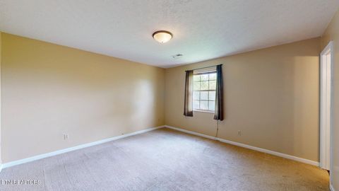 Tiny photo for 205 Vintage Lane, Clinton, TN 37716 (MLS # 1337764)