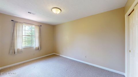 Tiny photo for 205 Vintage Lane, Clinton, TN 37716 (MLS # 1337764)