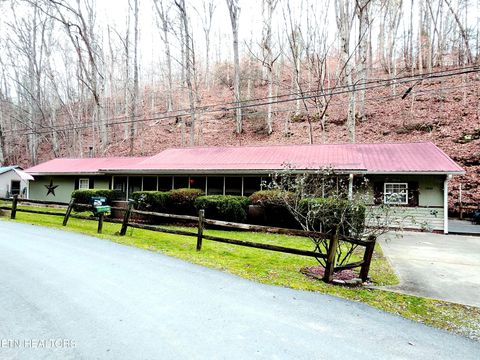 Photo of 1090 Caney Creek Lane, Greeneville, TN 37745 (MLS # 1326378)