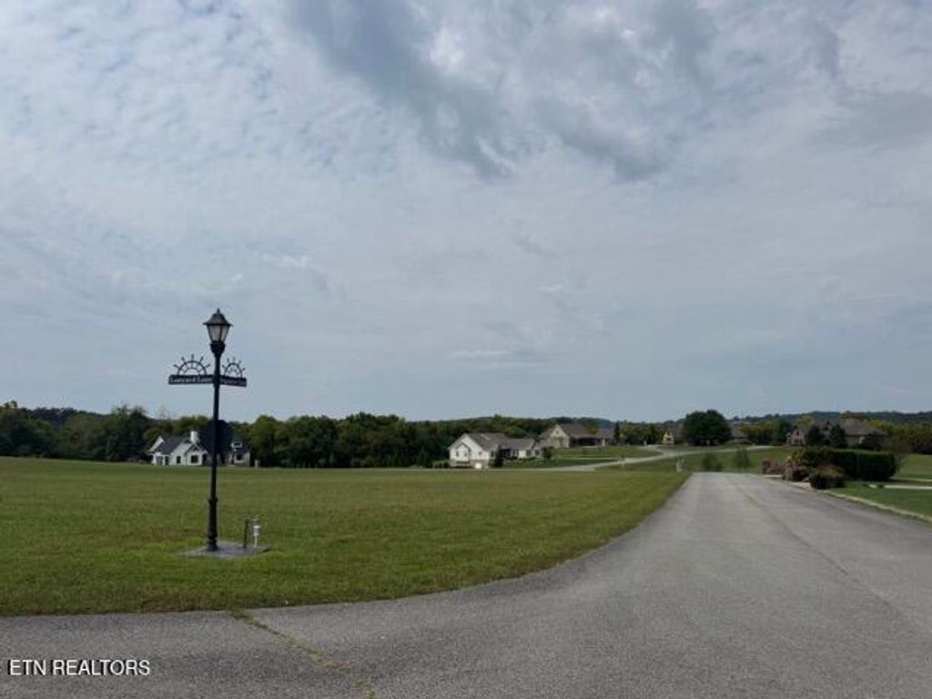 Photo of 3438 Brigantine Circle, Louisville, TN 37777 (MLS # 1315635)