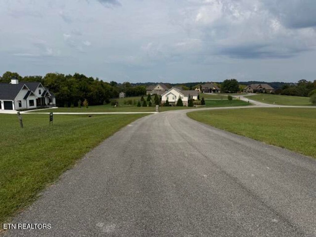 Photo of 3438 Brigantine Circle, Louisville, TN 37777 (MLS # 1315635)