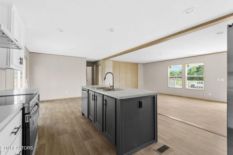 Tiny photo for 209 County Road 784A, Etowah, TN 37331 (MLS # 1337923)