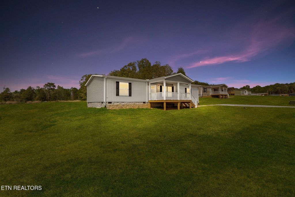 Photo of 209 County Road 784A, Etowah, TN 37331 (MLS # 1337923)