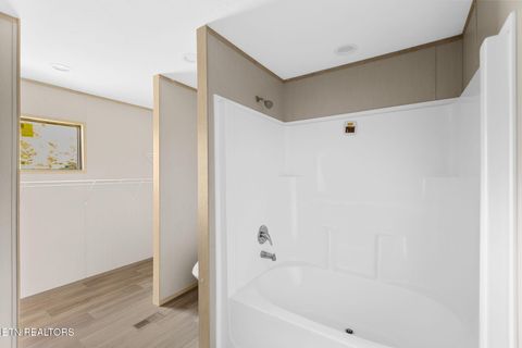 Tiny photo for 209 County Road 784A, Etowah, TN 37331 (MLS # 1337923)