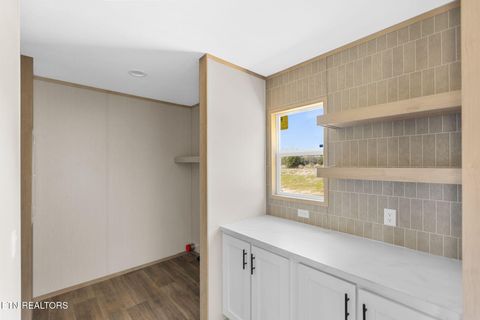 Tiny photo for 209 County Road 784A, Etowah, TN 37331 (MLS # 1337923)