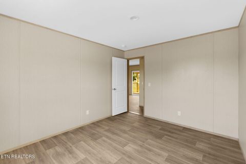 Tiny photo for 209 County Road 784A, Etowah, TN 37331 (MLS # 1337923)