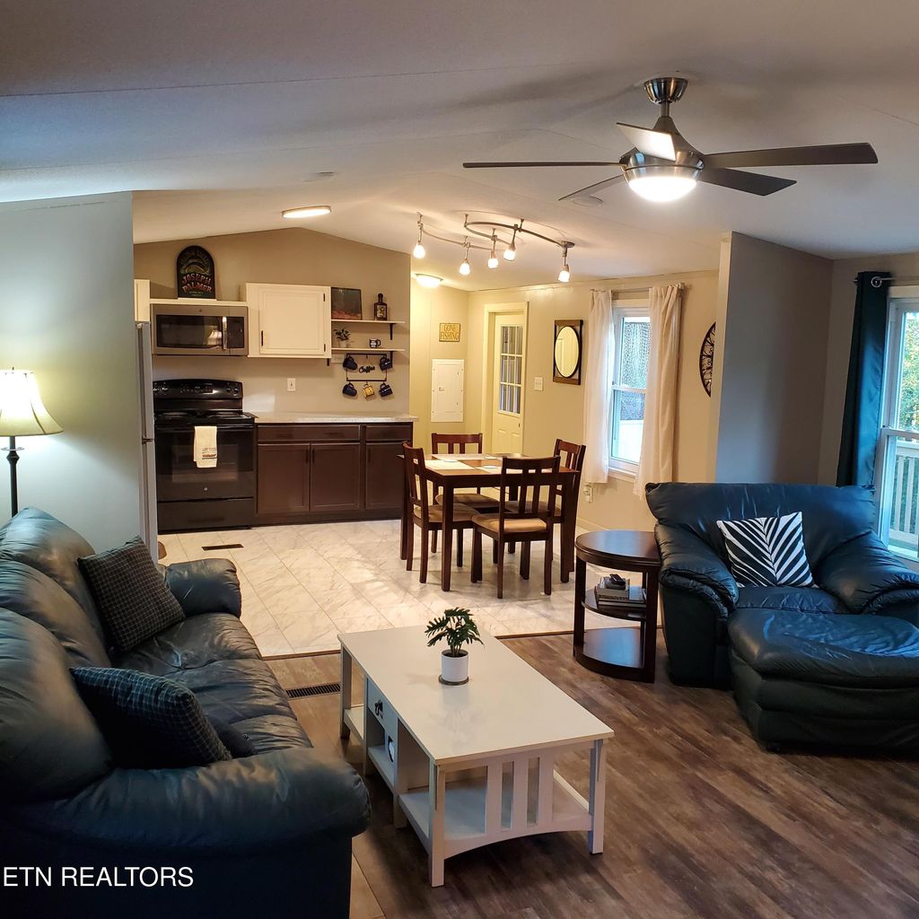 Photo of 572 Randall Fugate Rd, Spring City, TN 37381 (MLS # 1318784)