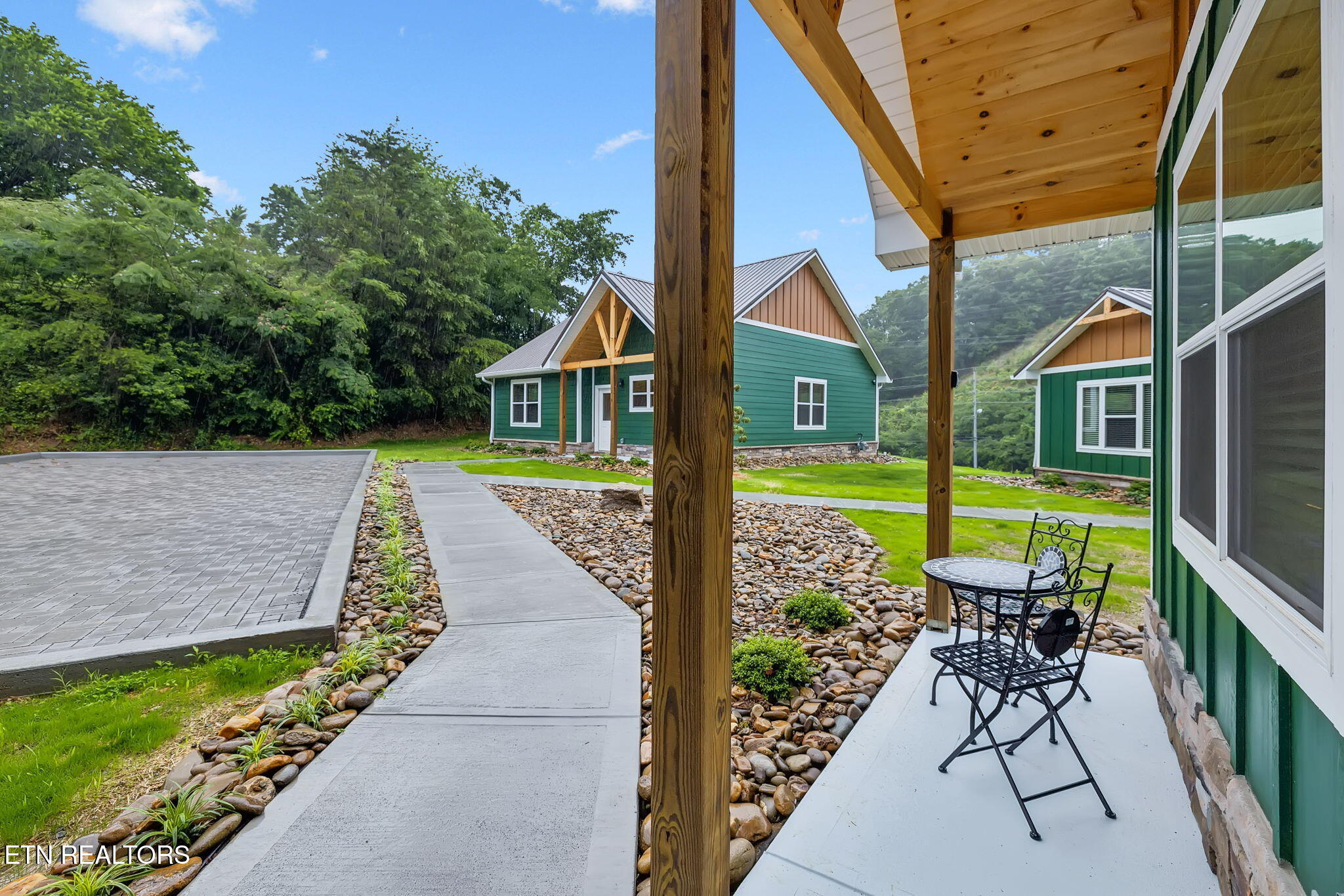 1010 Pinyon Circle