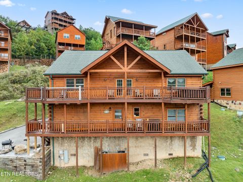 1237 Bird Nest Way Sevierville TN 37862
