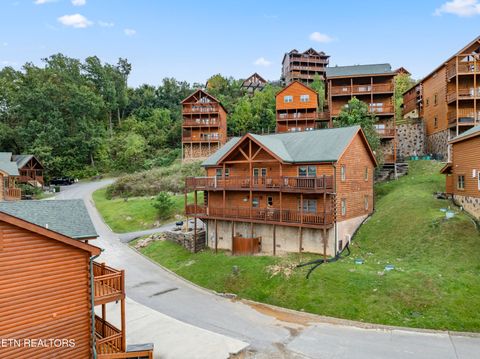 Tiny photo for 1237 Bird Nest Way, Sevierville, TN 37862 (MLS # 1298630)