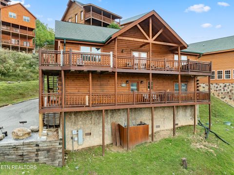 Tiny photo for 1237 Bird Nest Way, Sevierville, TN 37862 (MLS # 1298630)