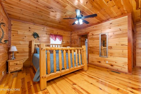 Tiny photo for 1237 Bird Nest Way, Sevierville, TN 37862 (MLS # 1298630)