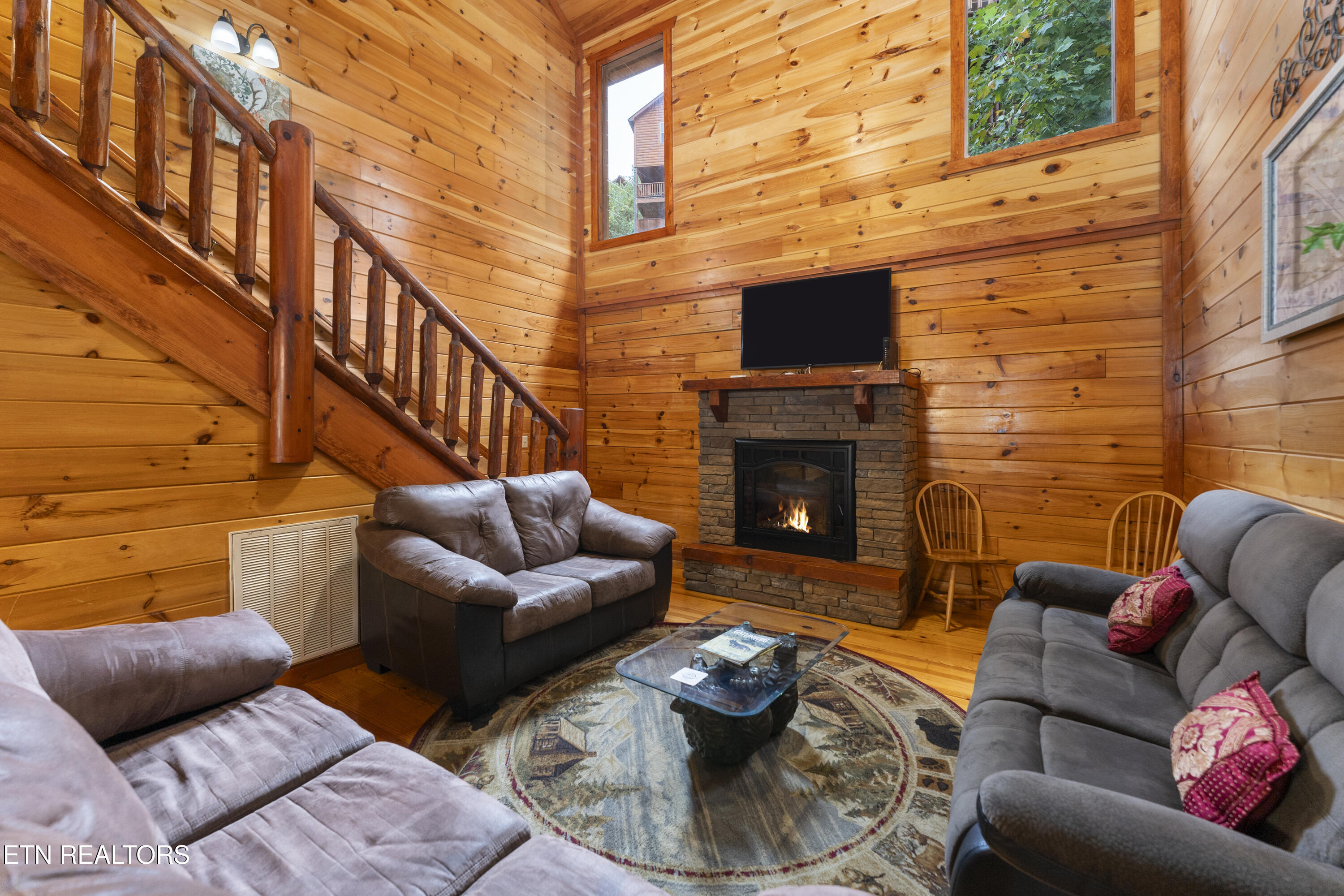1237 Bird Nest Way