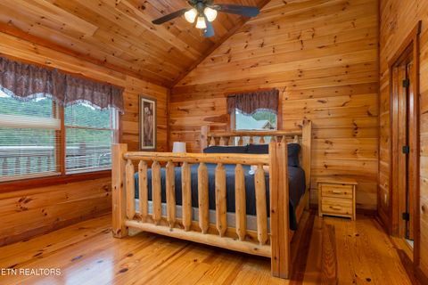 Tiny photo for 1237 Bird Nest Way, Sevierville, TN 37862 (MLS # 1298630)