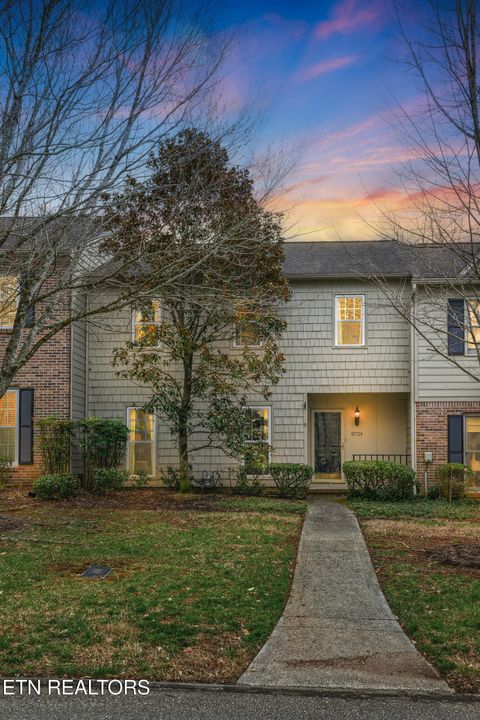 Photo of 8724 Aragon Lane, Knoxville, TN 37923 (MLS # 1330369)