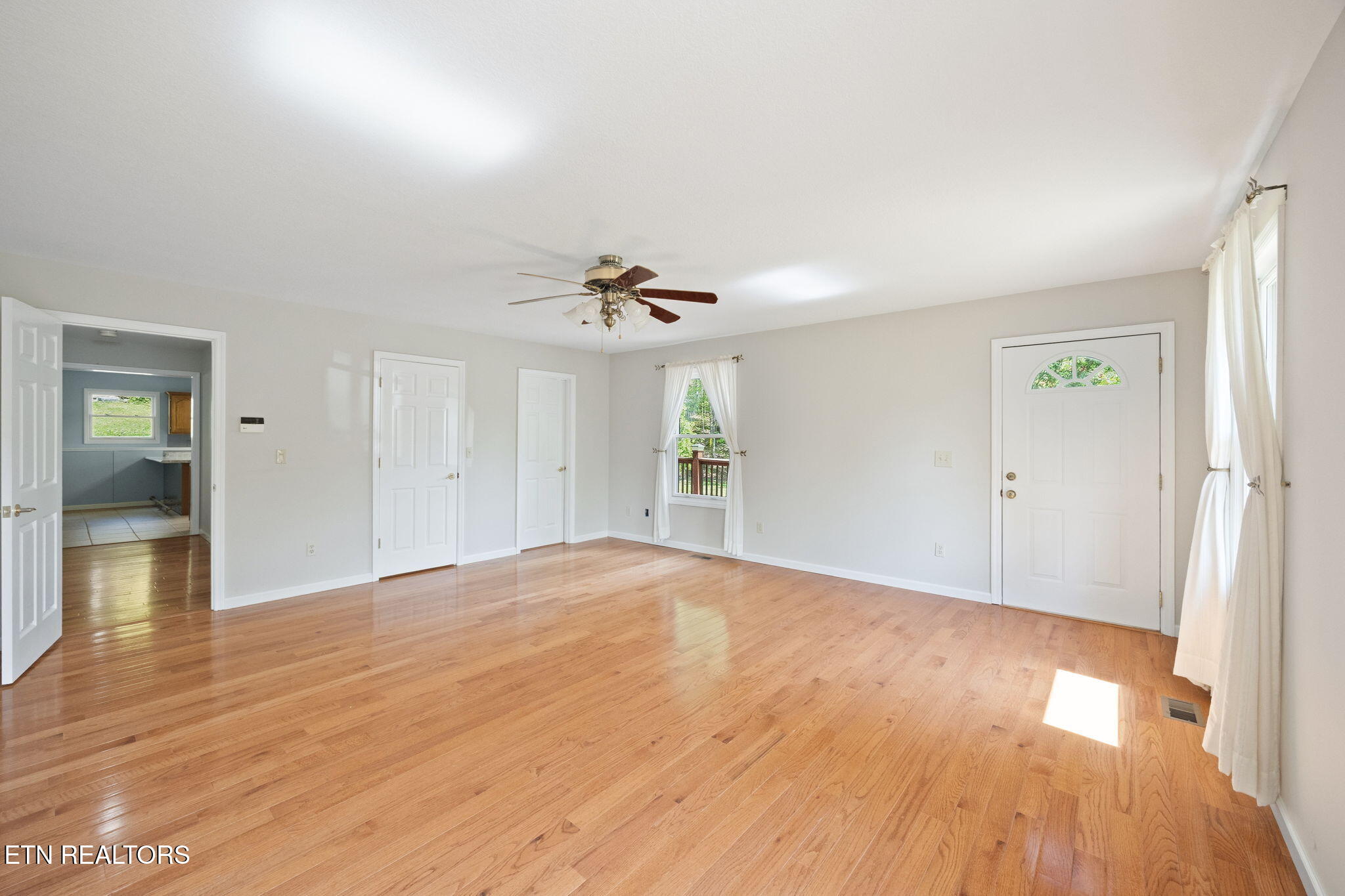 360 Sequoyah Rd