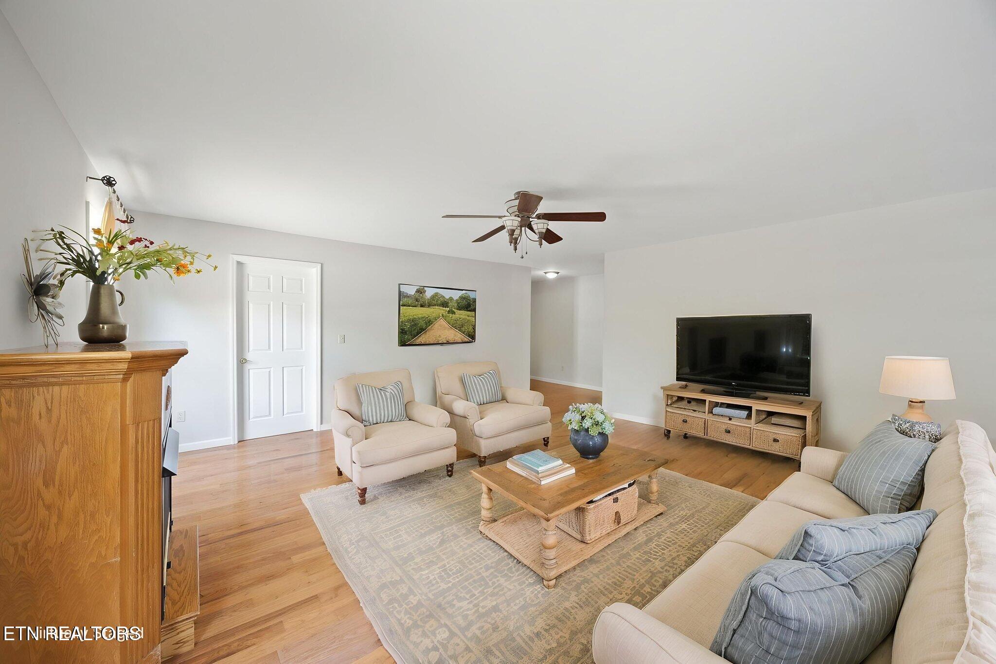 360 Sequoyah Rd