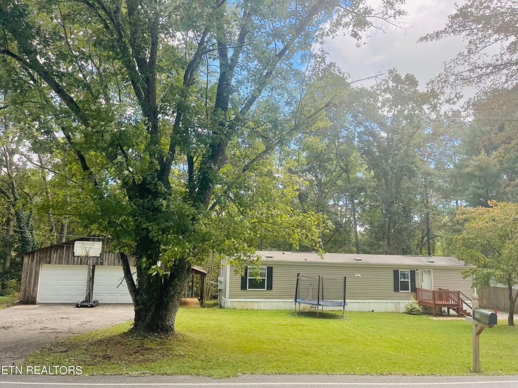 Photo of 132 Disco Loop Rd, Friendsville, TN 37737 (MLS # 1316646)