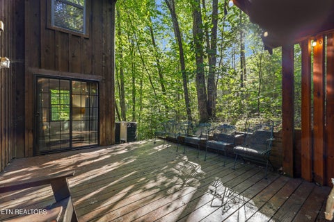 Tiny photo for 507 Eagle Tr, Gatlinburg, TN 37738 (MLS # 1355520)