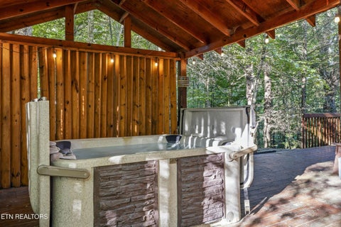 Tiny photo for 507 Eagle Tr, Gatlinburg, TN 37738 (MLS # 1355520)