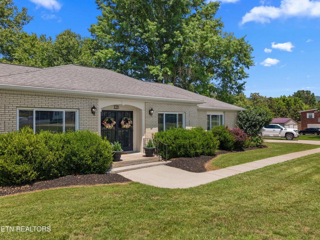 Photo of 119 Parks Circle, Harrogate, TN 37752 (MLS # 1343720)
