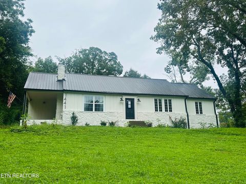 Photo of 1441 Roberson Springs Rd, Loudon, TN 37774 (MLS # 1318661)