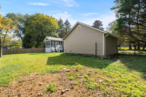 Tiny photo for 1117 Craig Rd, Knoxville, TN 37919 (MLS # 1359309)