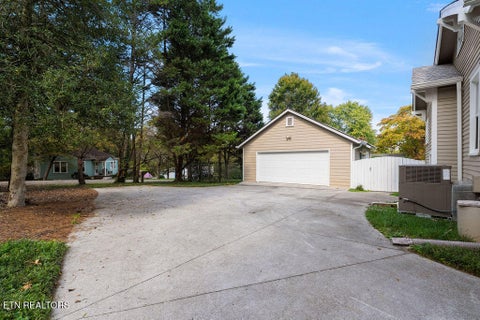 Tiny photo for 1117 Craig Rd, Knoxville, TN 37919 (MLS # 1359309)